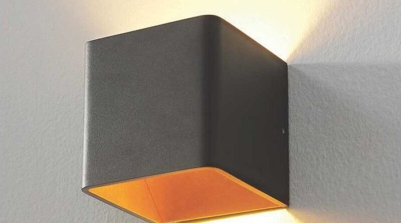 Foto Artdelight Wandlamp Fulda 10x10 cm goud zwart