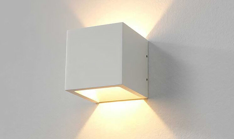 Foto Artdelight Wandlamp Cube 10x10 cm wit